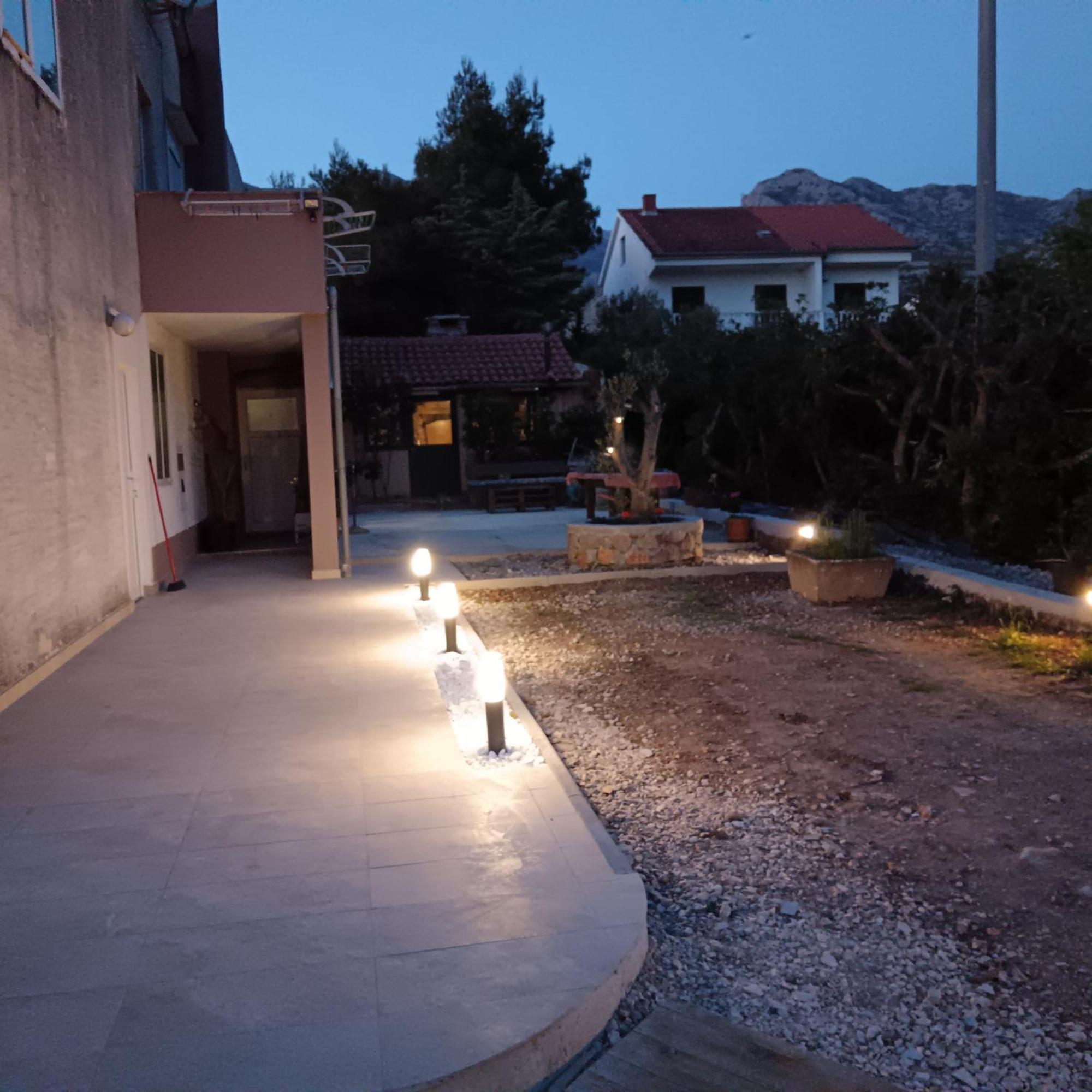 Apartments Lana Starigrad Paklenica Δωμάτιο φωτογραφία
